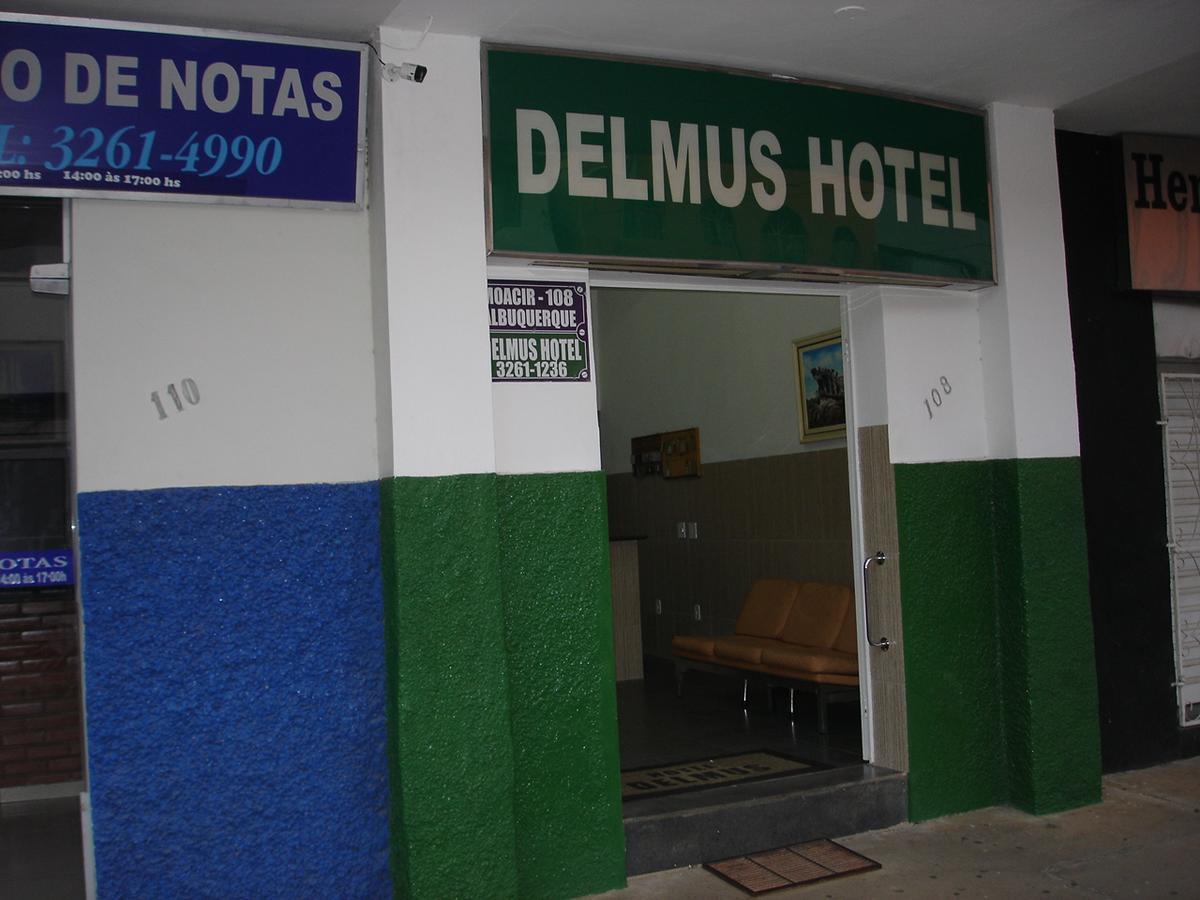 Delmus Hotel Conselheiro Pena Exterior foto